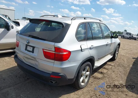 2009 BMW X5 xDrive35D from USA, damaged, VIN 5UXFF03579LJ96416